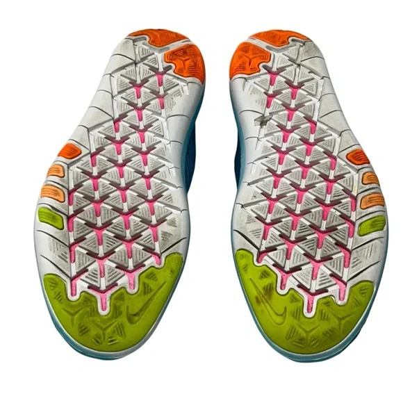 Nike Free Transform Flyknit Womens Size 9 Sneakers Running Gym Training Tennis - Picture 11 of 12